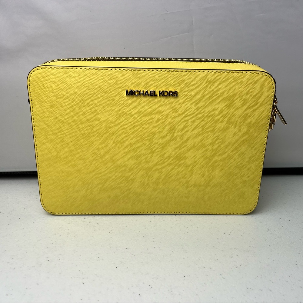 Michal Kors Jet Set Sunshine yellow crossbody bag